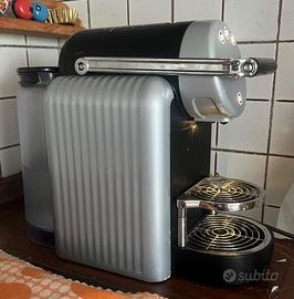Macchina del caffè Nespresso professional Zenius