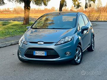 Ford fiesta titanium 1.2 benzina