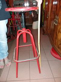 sgabello girevole vintage