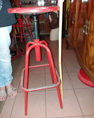 sgabello girevole vintage