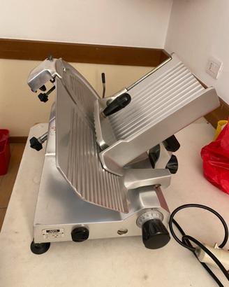 Affettatrice professionale ABM