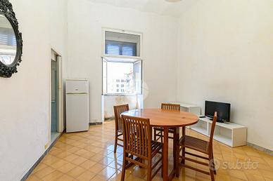 2 LOCALI A ROMA