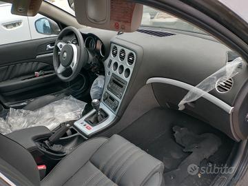 Alfa Romeo 159 2.2 JTS Twin Phaser con 0 km. Solo 