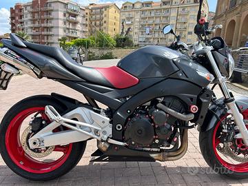 Suzuki GSR 600 - 2009