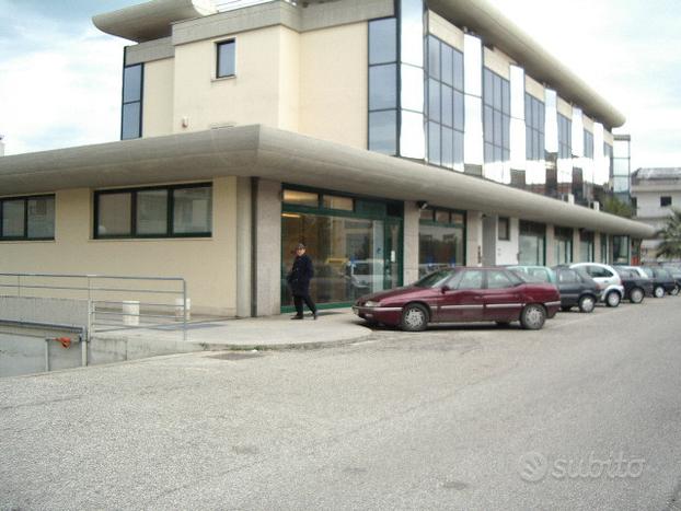 Magazzino deposito - San Benedetto del Tronto