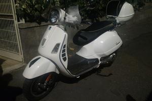 Piaggio Vespa 300 GTS - 2008
