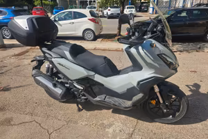 Honda adv350 Perfetto ancora in garanzia