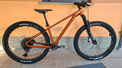 Giant Fathom 1 / ( PRE-ORDINE )