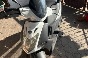 Scooter Kymco 200i