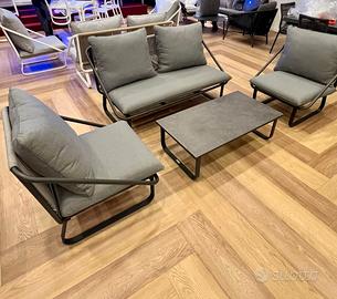 Salotto outdoor grigio antracite nuovo