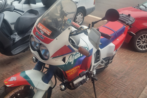 Africa twin 750 adventure