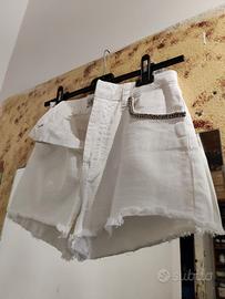 pantaloncini bianchi donna 
