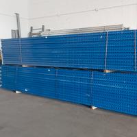 Scaffali porta pallet