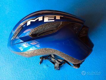 Casco MET Strale M (56-58 cm)