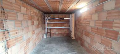 Box garage zona Gelsi - Via Vignolese 780