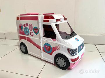 Ambulanza Barbie