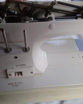 Macchina da cucire "Vigorelli"