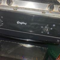 Forno Elettrico con fornelli superiori a gas