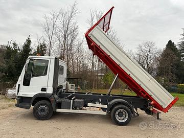 Iveco Eurocargo macchina operatrice