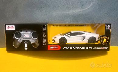 Auto radiocomandata (Lamborghini Aventador)