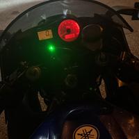 Yamaha r6 leggere descrizione