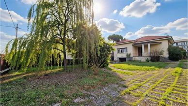 Villa a Varano Borghi