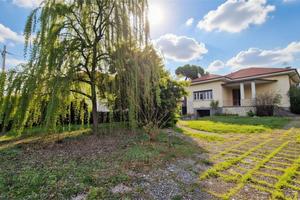 Villa a Varano Borghi