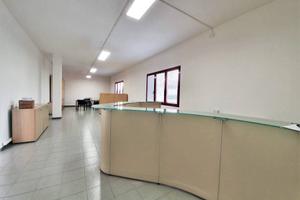 Immobile di 108 m² con 2 locali a Torri di Quartes