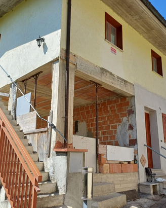 Trilocale - fraz. Padula, Cortino (TE)
