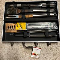 Utensili per barbecue