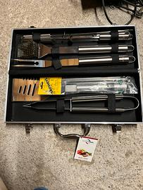 Utensili per barbecue