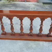 colonne in legno tornite