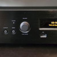 TEAC UD-701N DAC AMPLI CUFFIE lettore di Rete