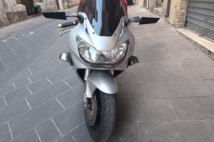 Honda CBR 929rr Fireblade 