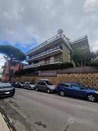Appartamento di 189 m² con 5 locali a Tivoli