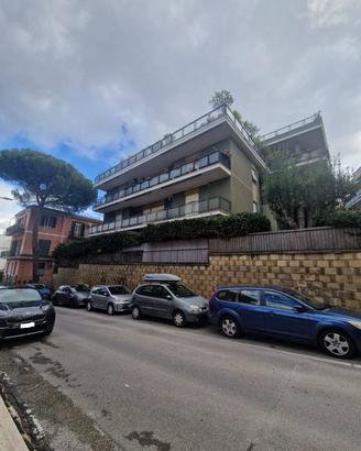 Appartamento di 189 m² con 5 locali a Tivoli