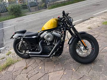 Harley Davidson forty eight 1200 anno 2011