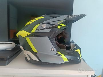 casco AIROH AVIATOR 3 da motocross per bambino