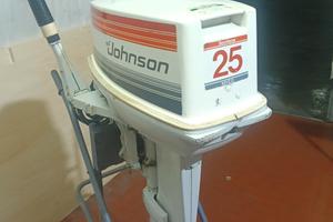 motore fuoribordo Johnson 25 CV 