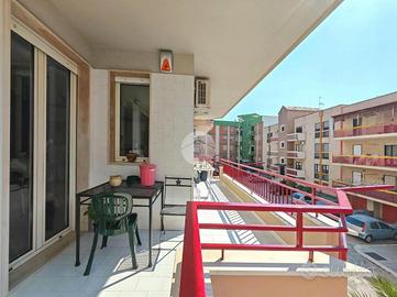 6 LOCALI A MANFREDONIA