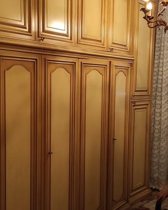 Armadio in legno, stile veneziano