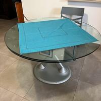Tavolo in cristallo