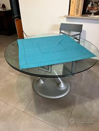 Tavolo in cristallo