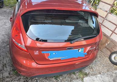 FORD FIESTA PORTELLONE BAGAGLIAIO