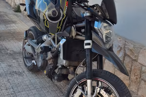 Aprilia spider 750