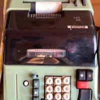 Olivetti Elettrosumma 22 design Marcello Nizzoli