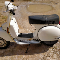 Piaggio Vespa 150 px arcobaleno 1984