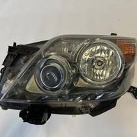 Faro sinistro Toyota Land Cruiser Prado (150) 3.0t