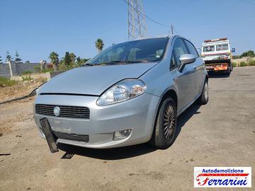 FIAT GRANDE PUNTO 199 1.3 D MULTIJET ricambi