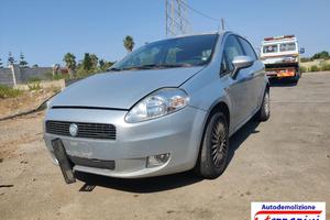 FIAT GRANDE PUNTO 199 1.3 D MULTIJET ricambi